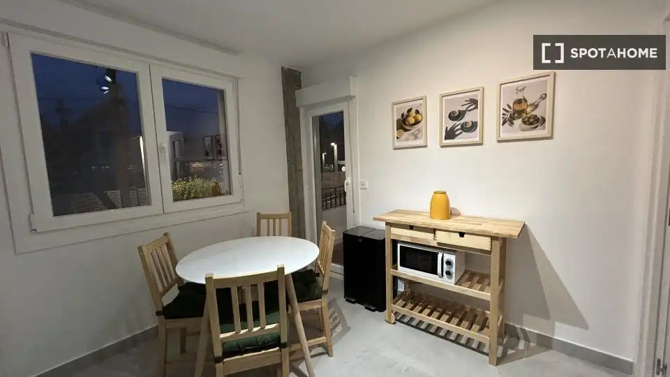 Habitación 87 m², Bilbao