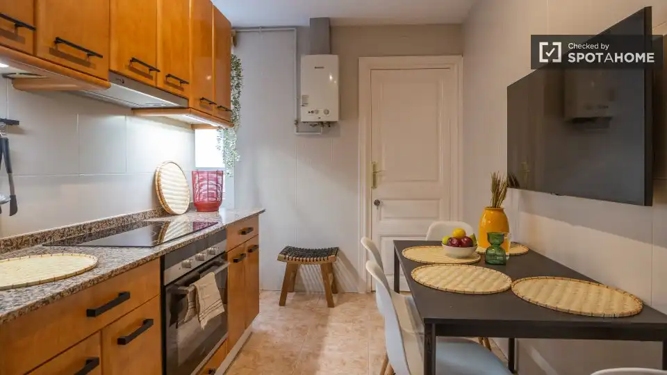 Habitación 80 m², Barcelona