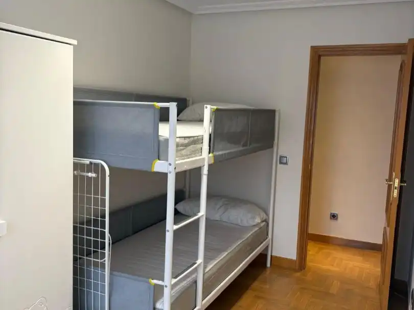 Piso de 106 m² en Oviedo