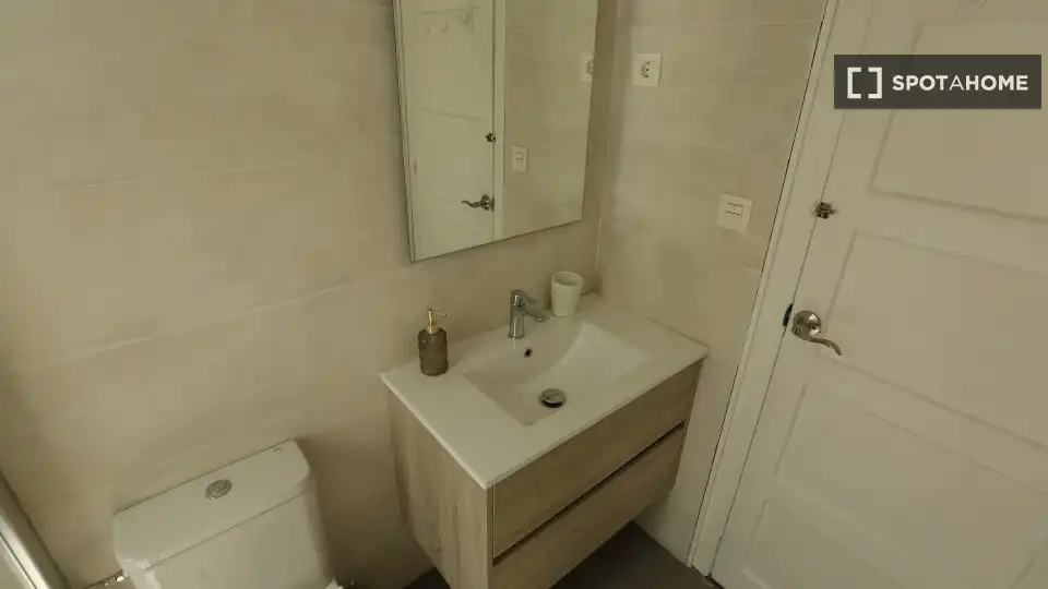 Habitación 138 m², Bilbao