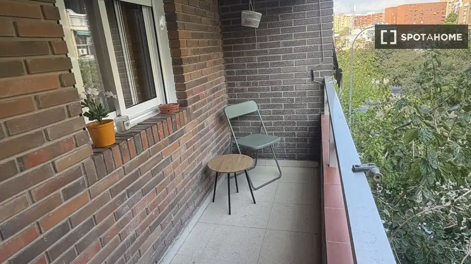 Habitación 75 m², Alicante