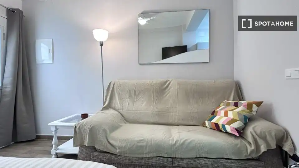Habitación 29 m², Sevilla