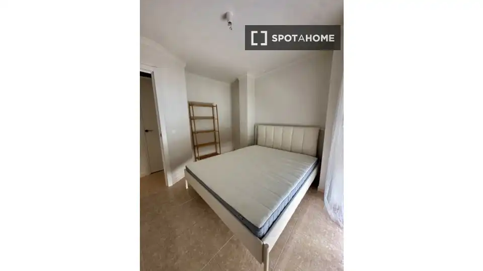 Habitación 92 m², Málaga