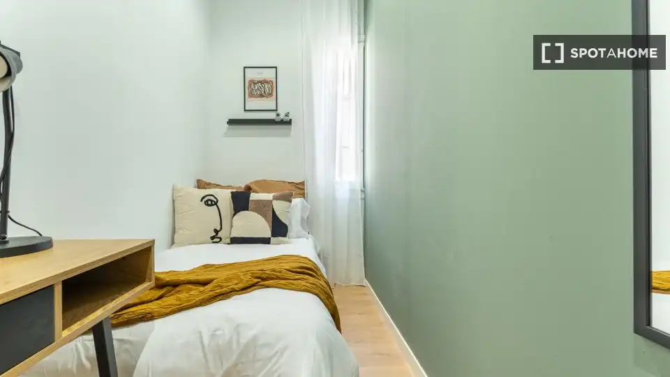 Habitación 144 m², Madrid