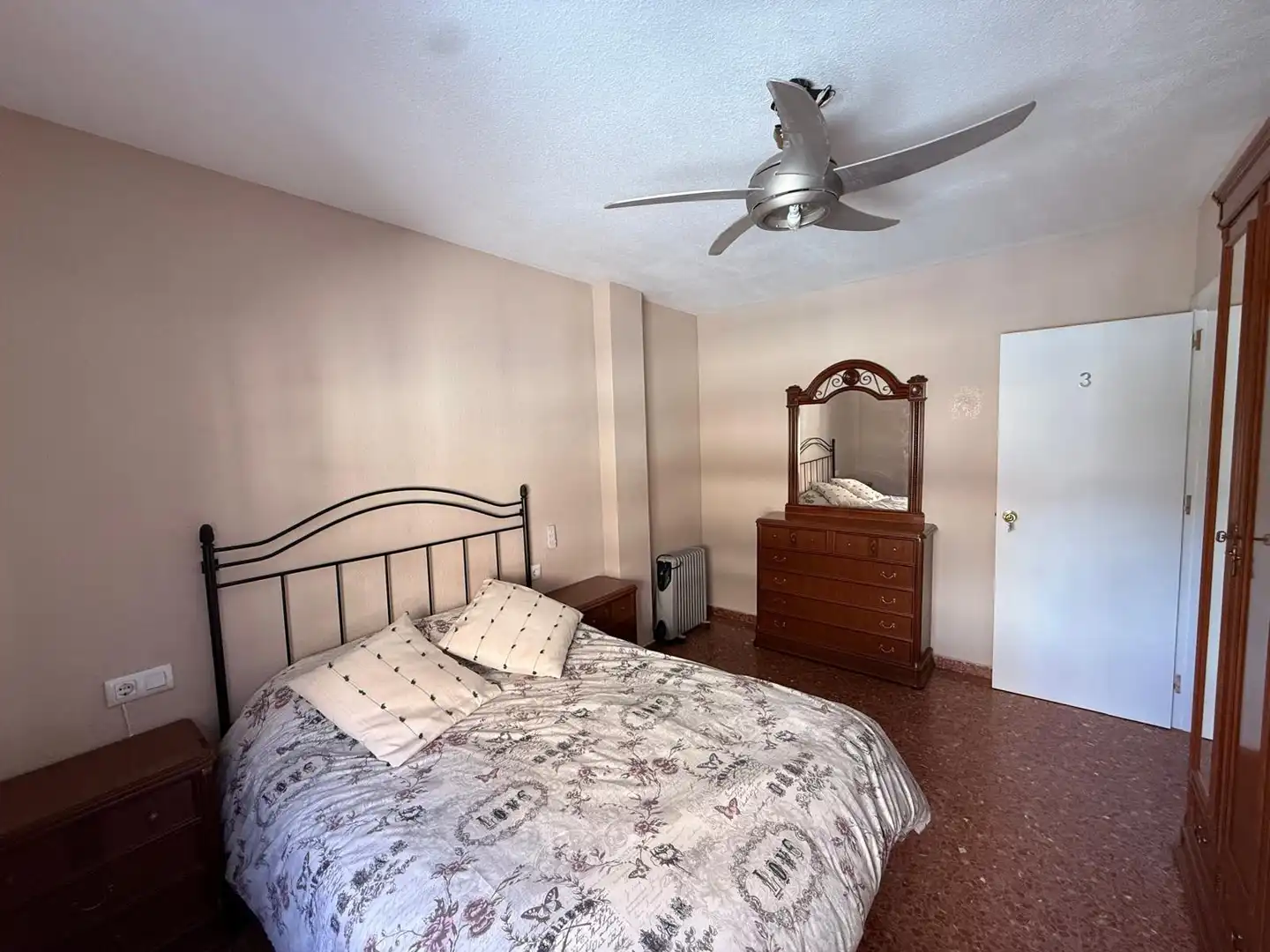Wohnung 101 m² in Córdoba