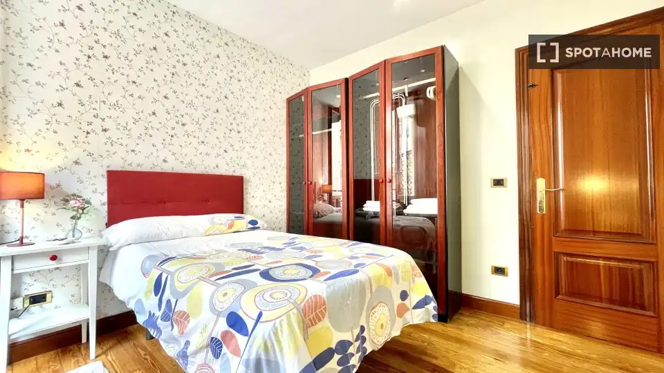 Habitación 138 m², Bilbao