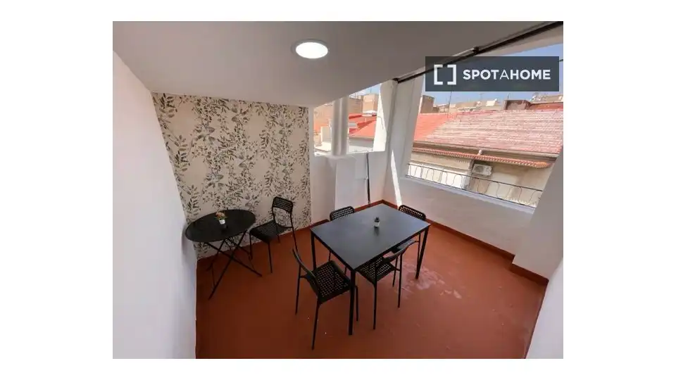 Habitación 104 m², Novelda