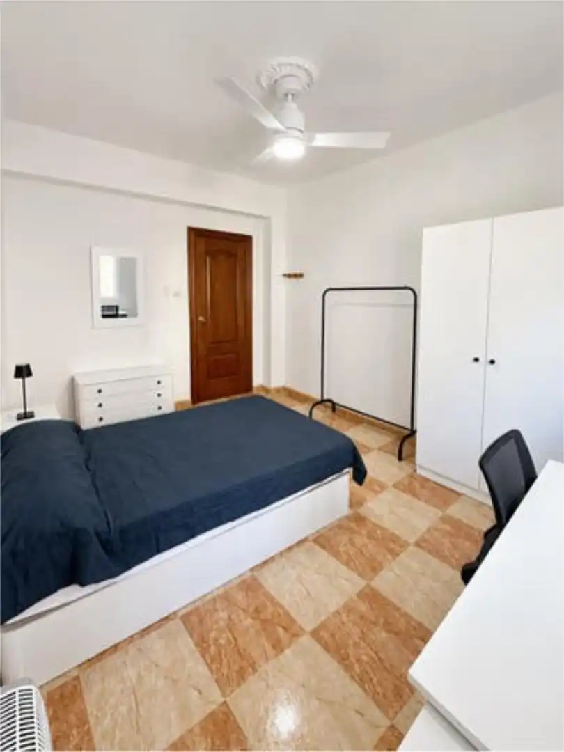 Habitación 95 m², Granada