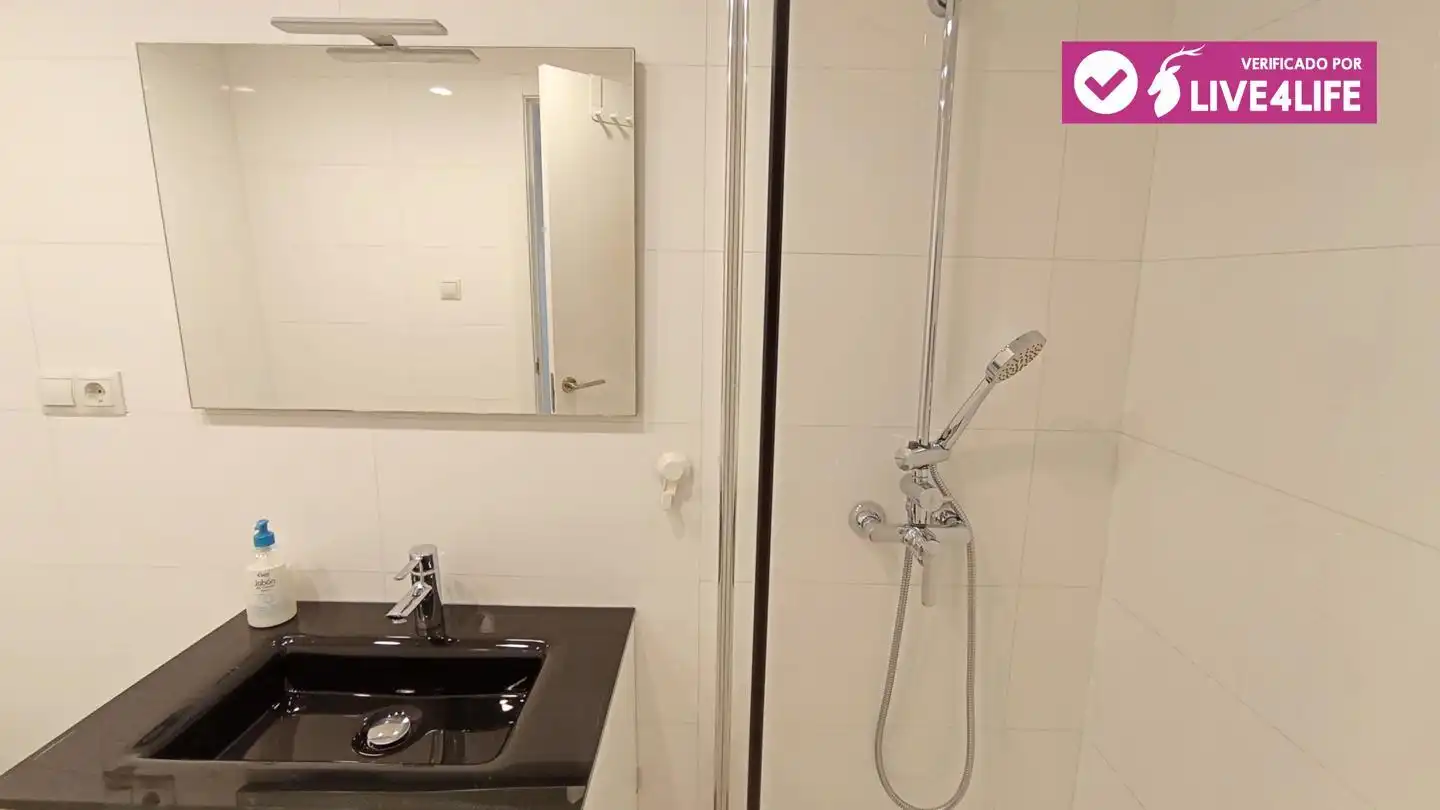 Habitación 13 m², Valencia
