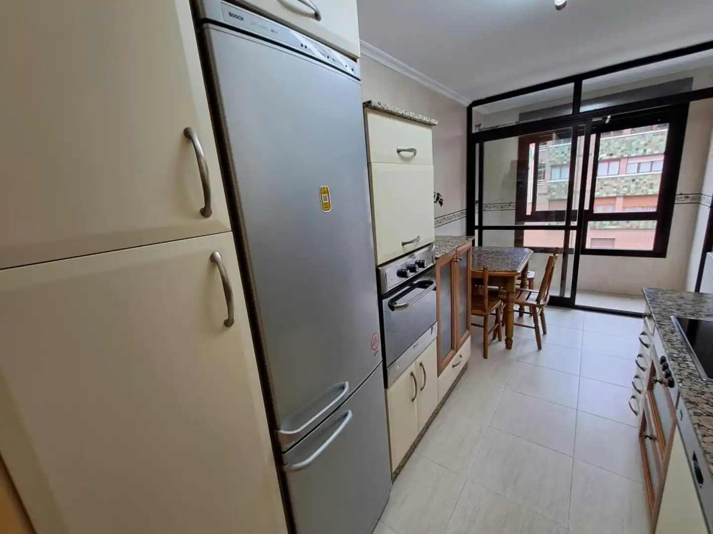 Pis de 82 m² a Oviedo