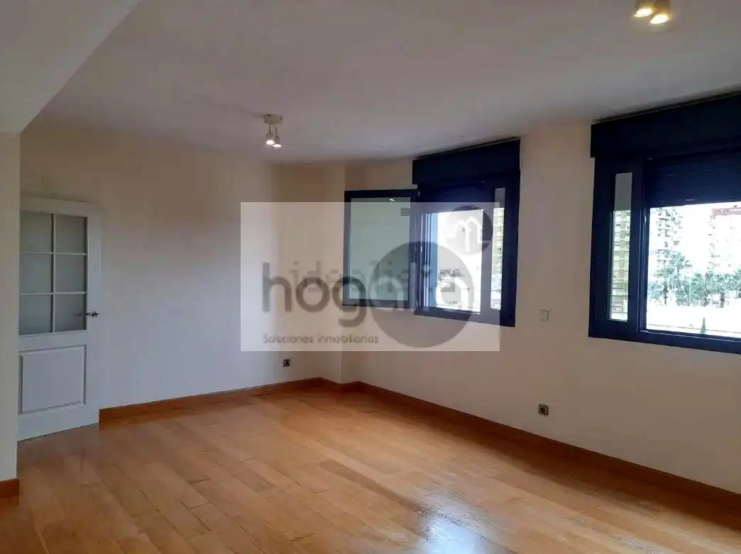 Pis de 130 m² a Sevilla