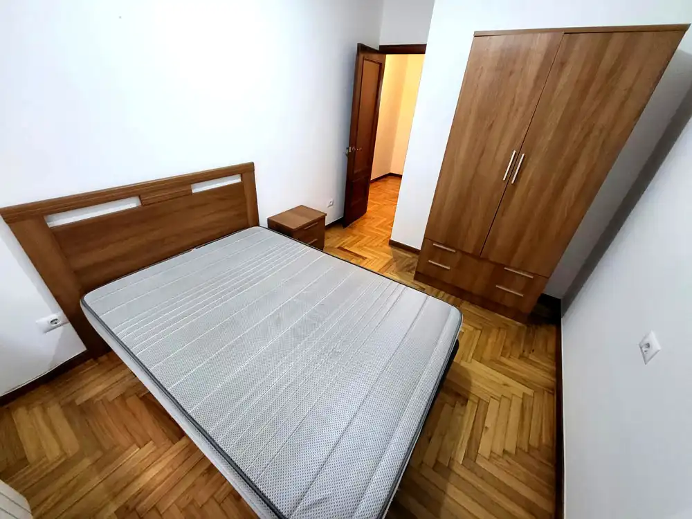 Piso de 90 m² en Vigo