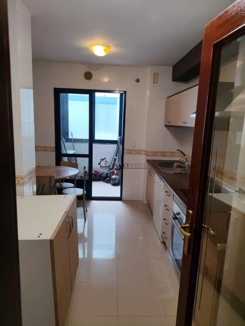 Pis de 98 m² a Pontevedra