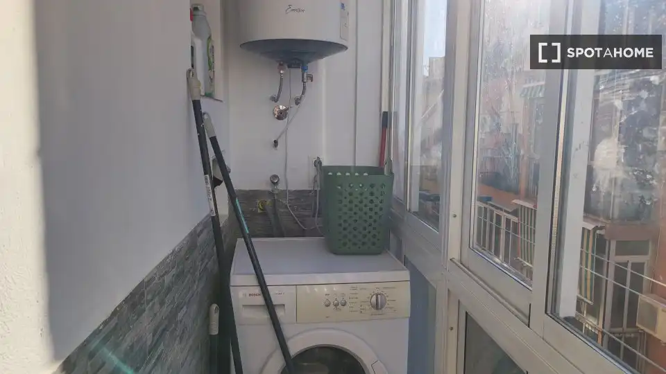 Habitación 75 m², Granada