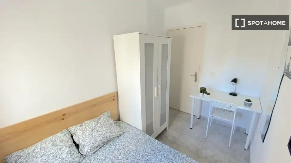 Habitación 86 m², Sevilla