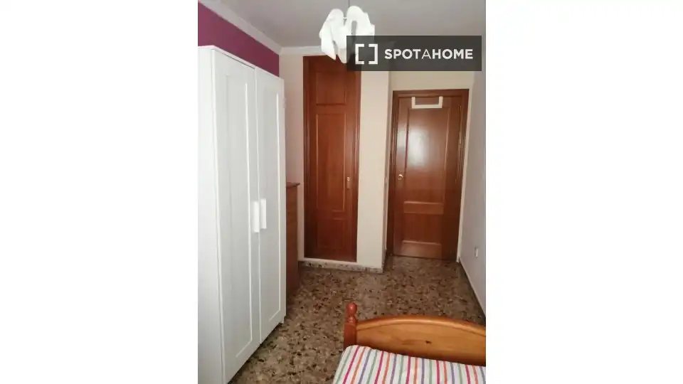 Habitación 105 m², Mislata