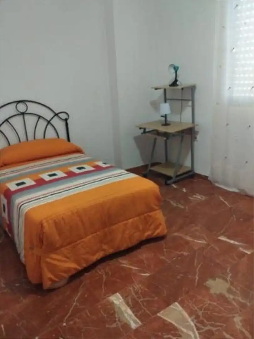 Piso de 100 m² en Baeza