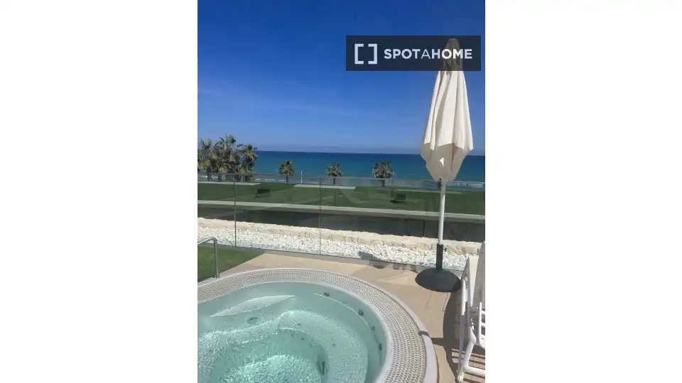 Habitación 115 m², Alicante