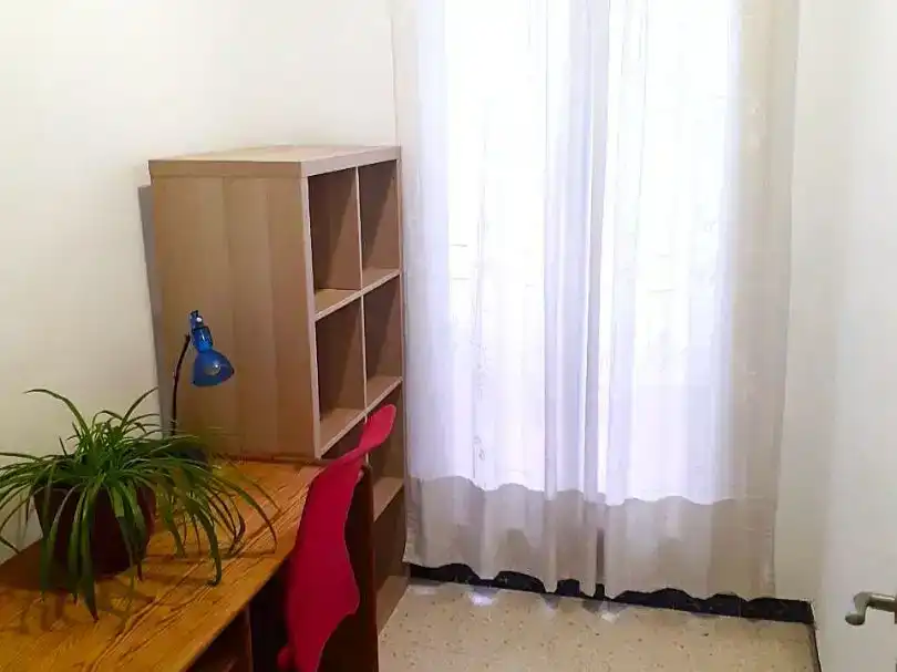 Habitación 64 m², Sevilla