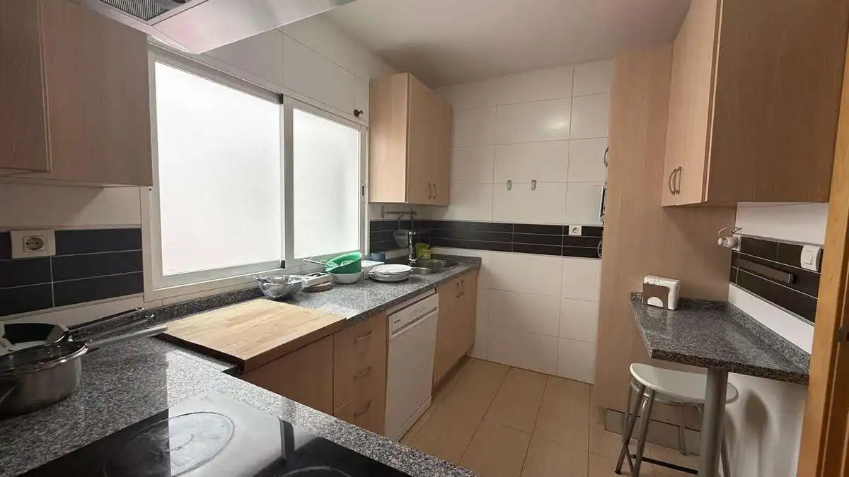 Piso de 90 m² en Granada