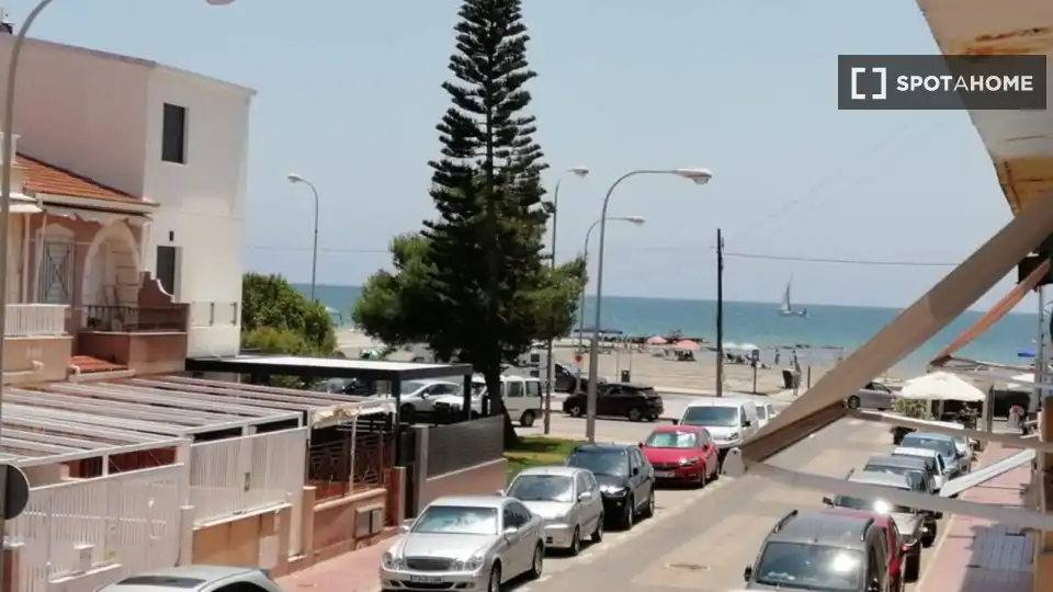 Habitación 81 m², Santa Pola