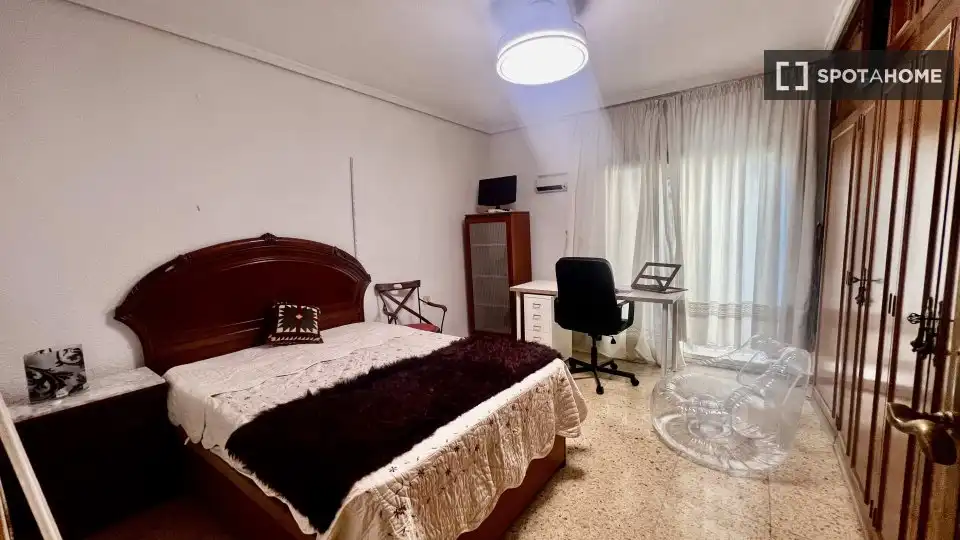 Habitación 140 m², Valencia