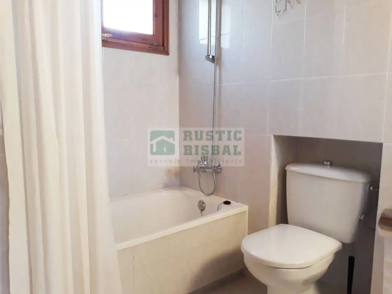 Casa de 143 m² en Ullastret