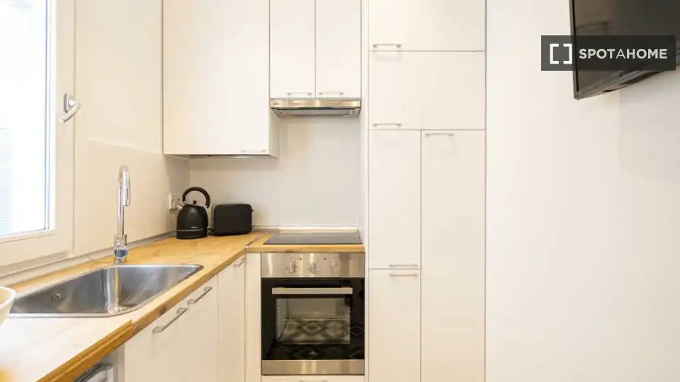 Habitació de lloguer, Madrid