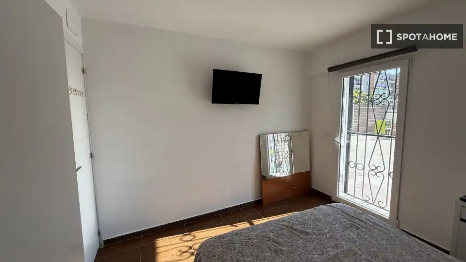 Habitación 81 m², Alicante