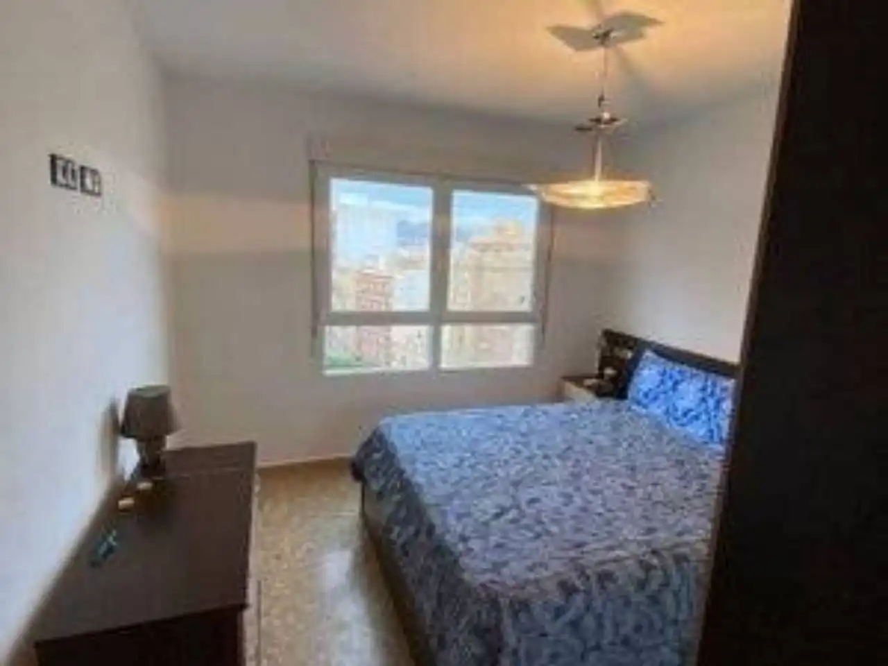 Piso de 90 m² en Almería