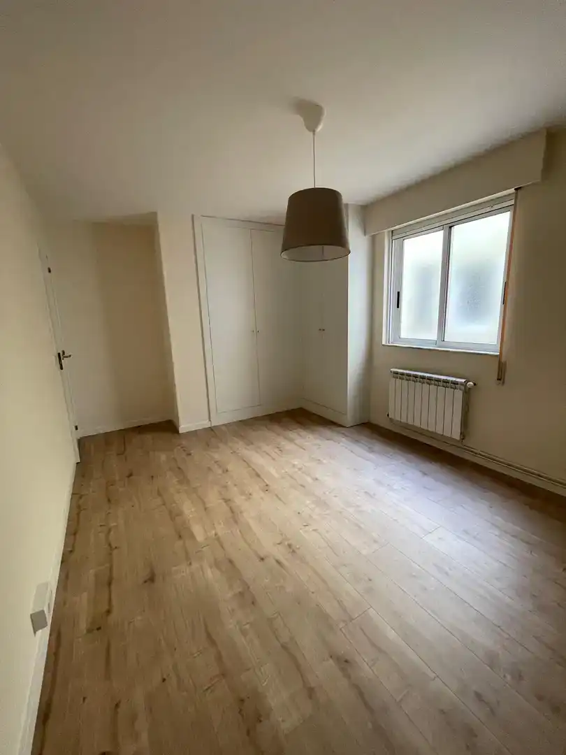 Piso de 90 m² en Santiago de Compostela