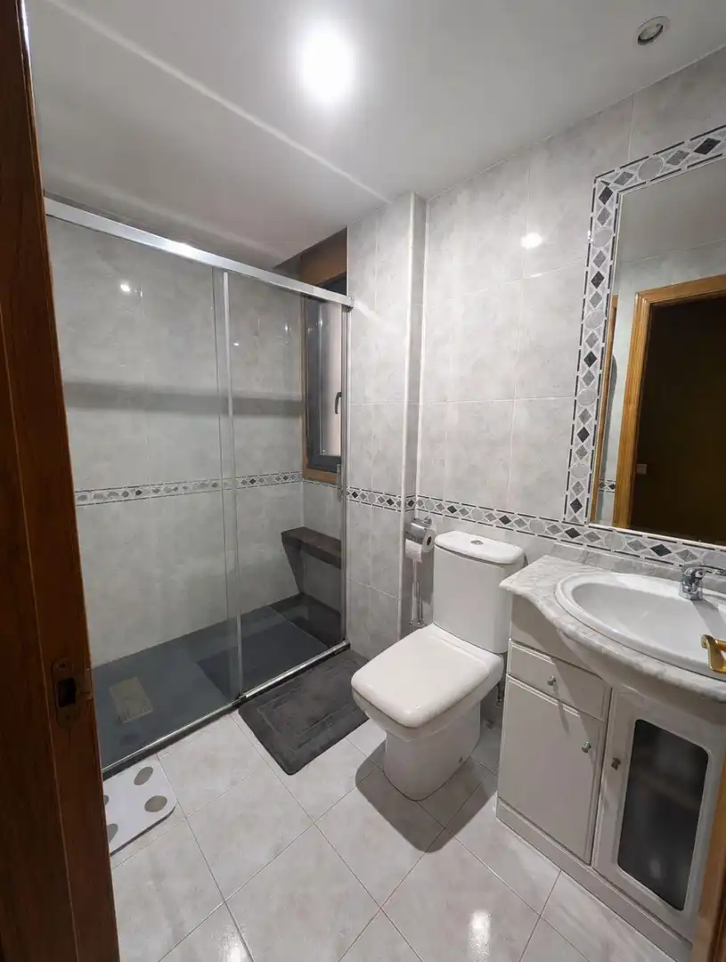 Piso de 90 m² en Oviedo