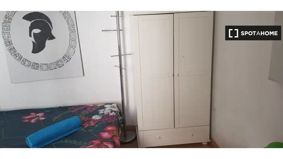 Habitación 81 m², Córdoba