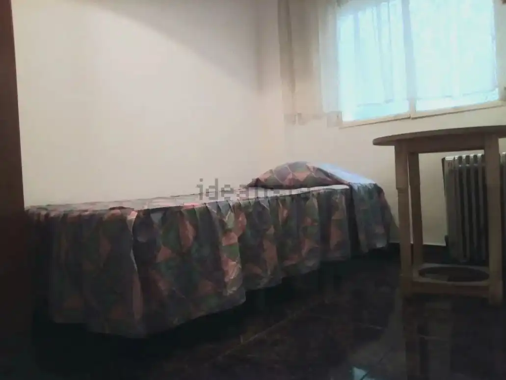 Piso de 90 m² en Granada