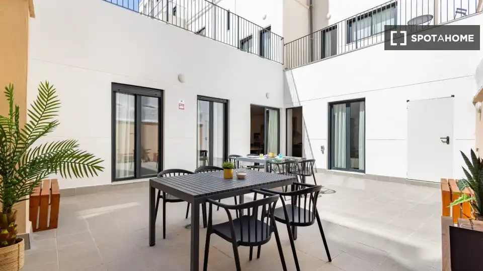 Habitación 133 m², Valencia