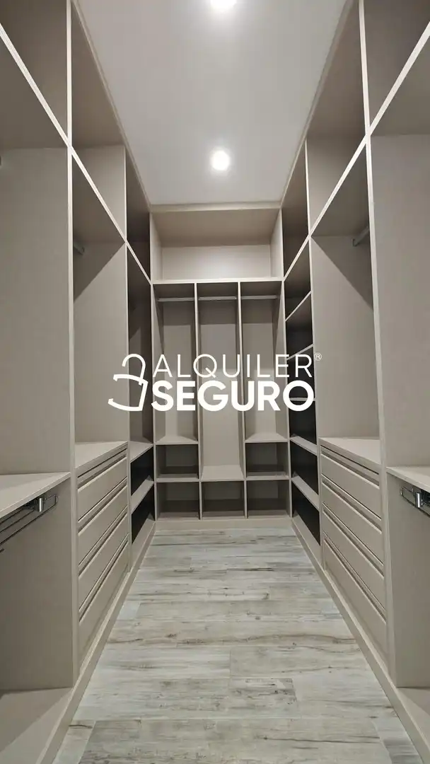 Piso de 167 m² en Olías del Rey