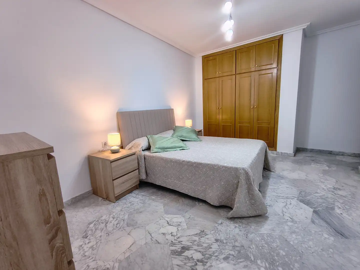 Piso de 90 m² en Alicante