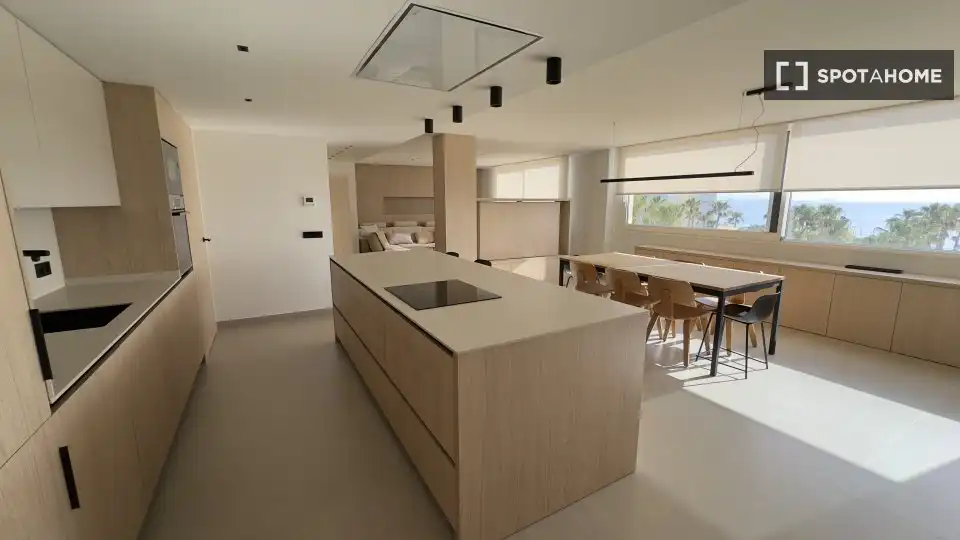 Habitación 173 m², Alicante