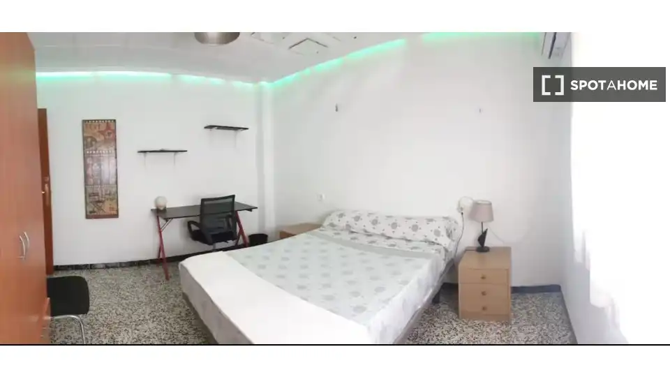 Habitación 115 m², San Vicente del Raspeig