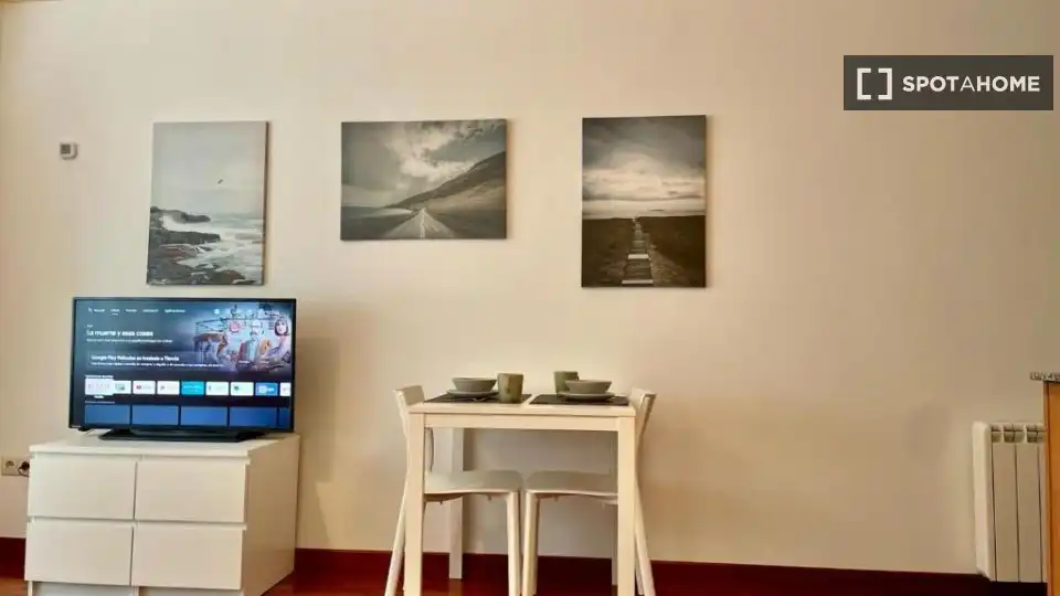 Habitación 63 m², Vigo