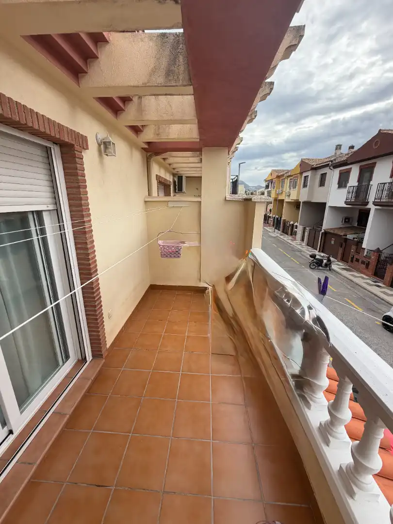 House 102 m² in Maracena