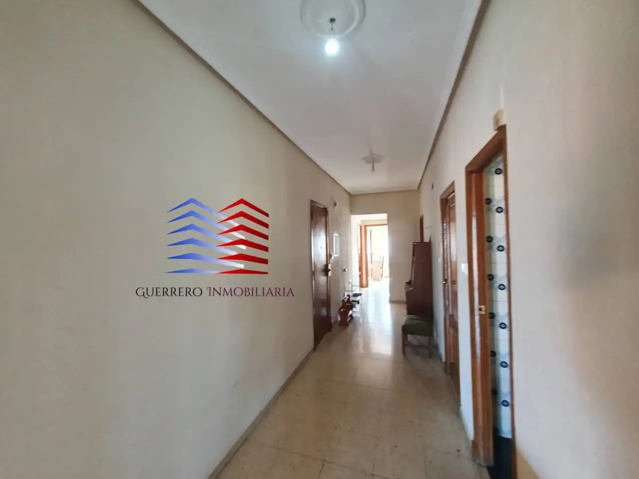 Piso de 130 m² en Ourense
