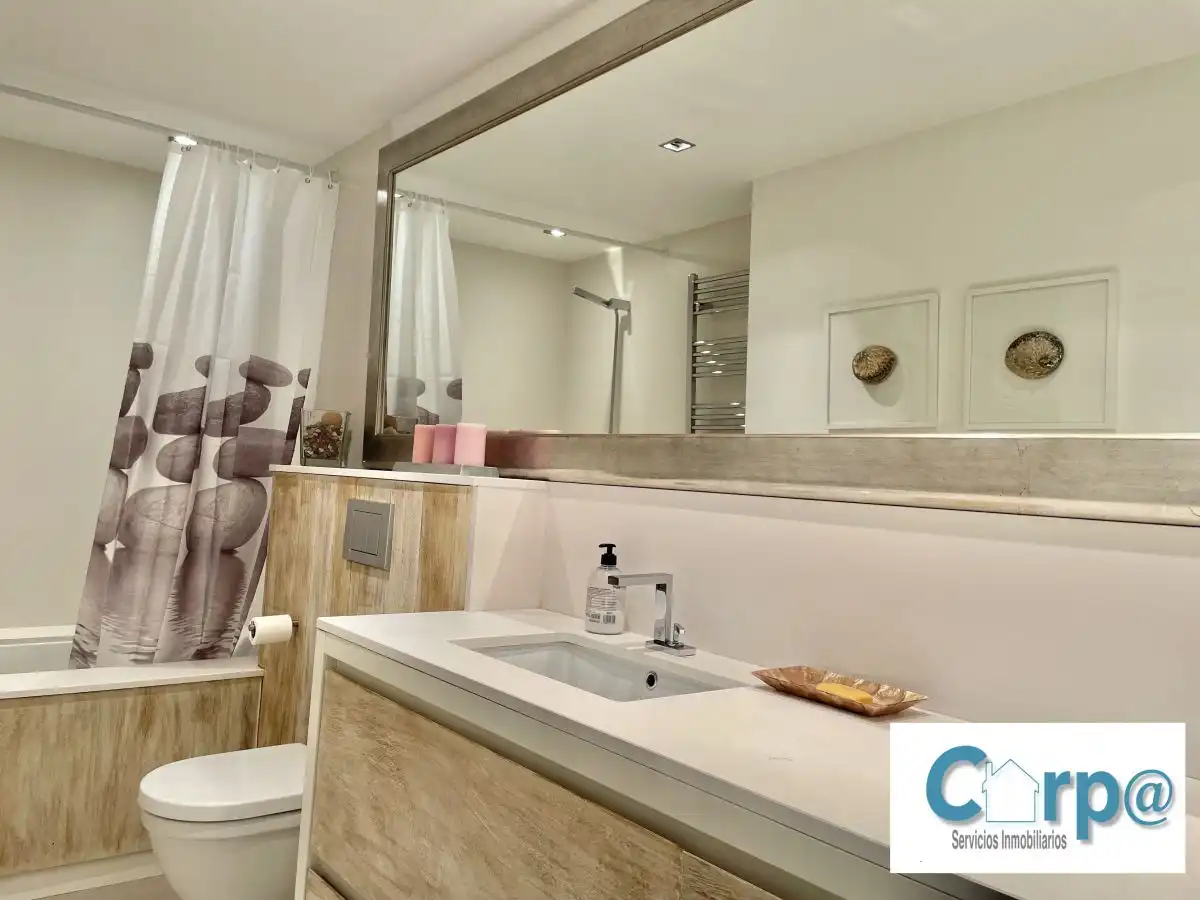 Piso de 99 m² en Pamplona