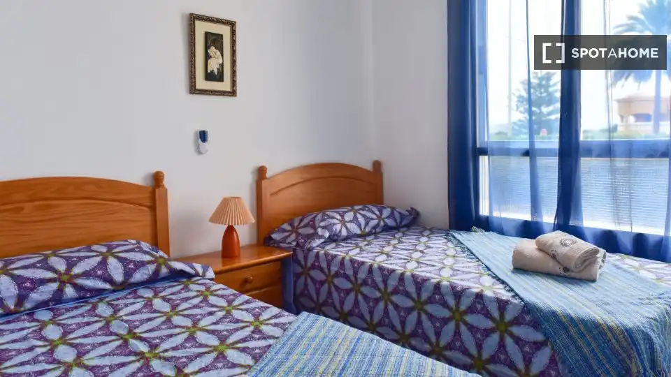 Habitación 75 m², Dénia