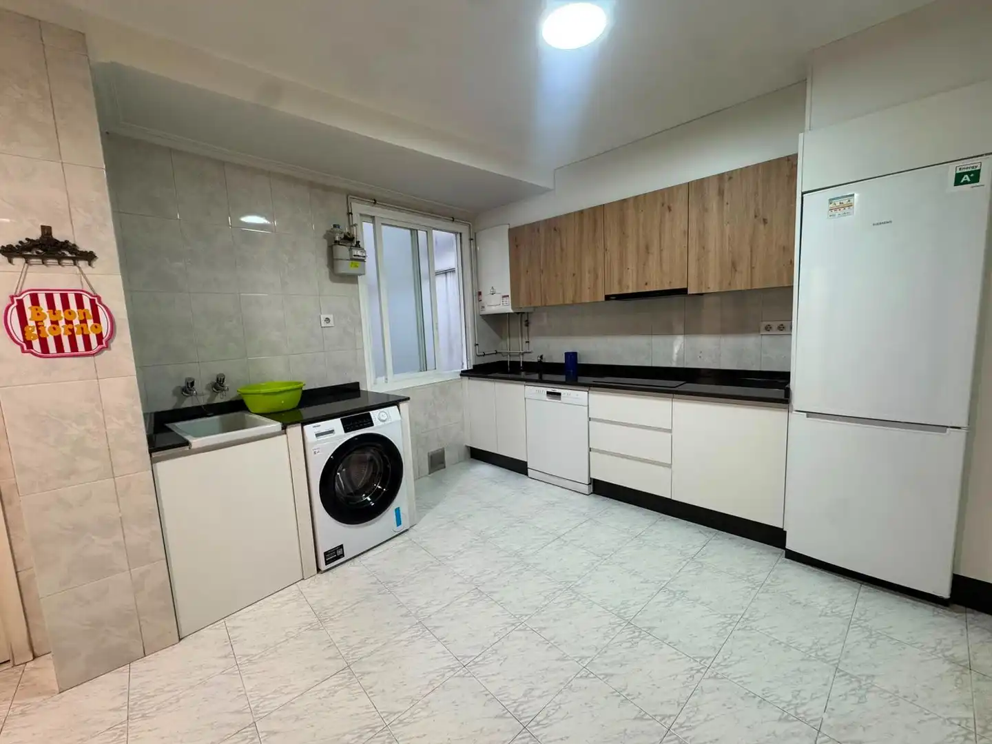 Habitación 128 m², Ourense