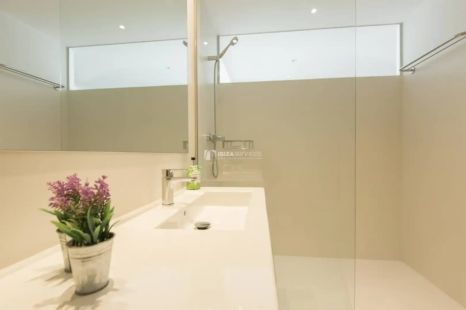 Piso de 90 m² en Ibiza