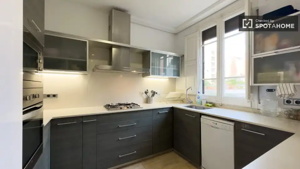 Habitación 80 m², Barcelona