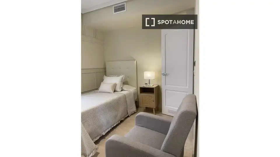 Habitación 160 m², Córdoba