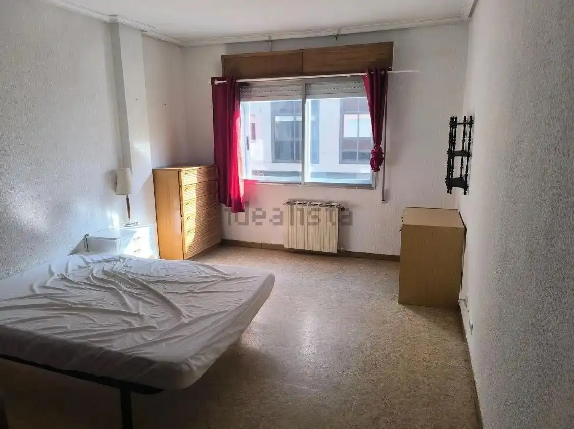 Pis de 130 m² a Ourense