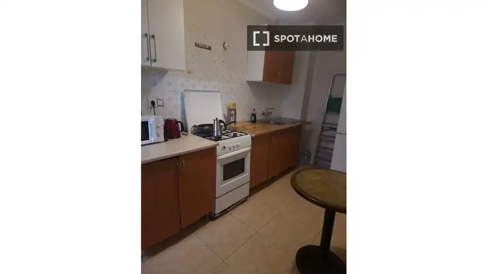 Habitación 115 m², Alicante